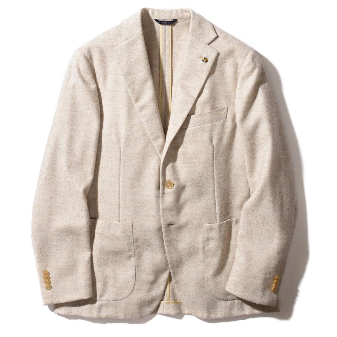 ジャケット¥277,000(バーニーズ ニューヨーク カスタマーセンター〈ベルヴェスト〉)