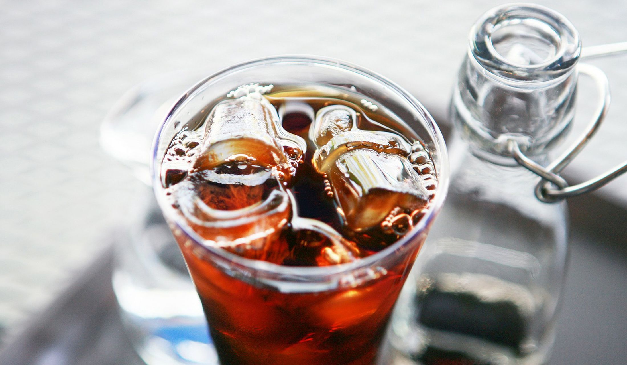 暑い日に頂くアイスコーヒーの清涼感、現代でもたまりませんよね!
