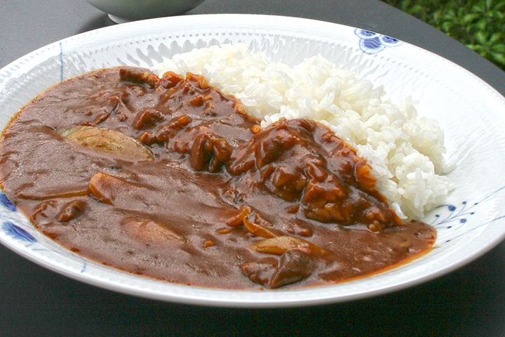 たまねぎたっぷりの特製カレーライス(スープ付)単品 ¥1,000