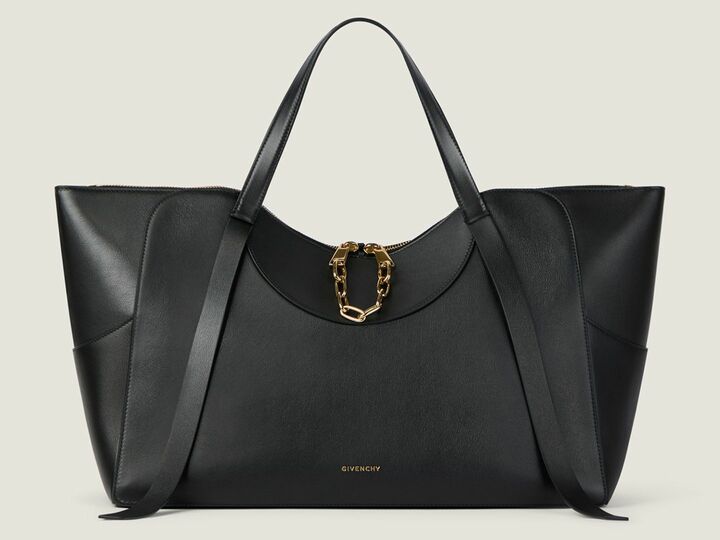 「ジバンシィ」のバッグ『ザ・スナッチ』