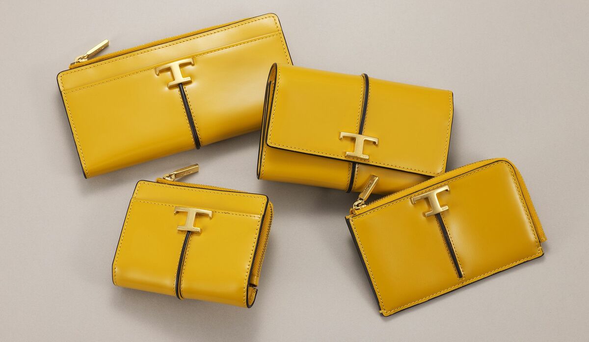 TOD'S トッズ　Tタイムレス　二つ折り　財布　オレンジ×ベージュ TOD'S（トッズ） TODS 二つ折り財布 T TIMELESS Tタイムレス