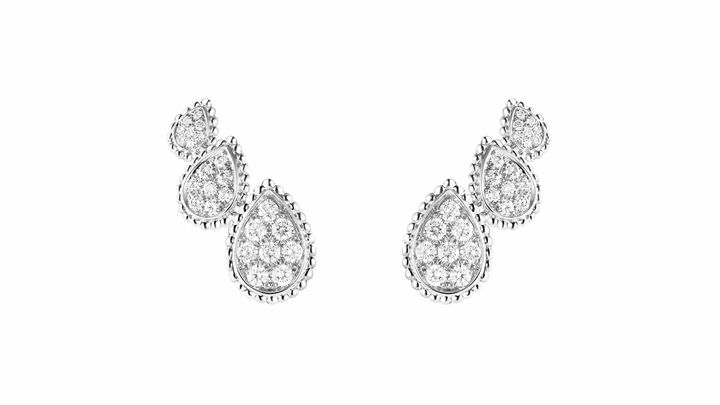 「ブシュロン」のイヤリング『セルパンボエム』