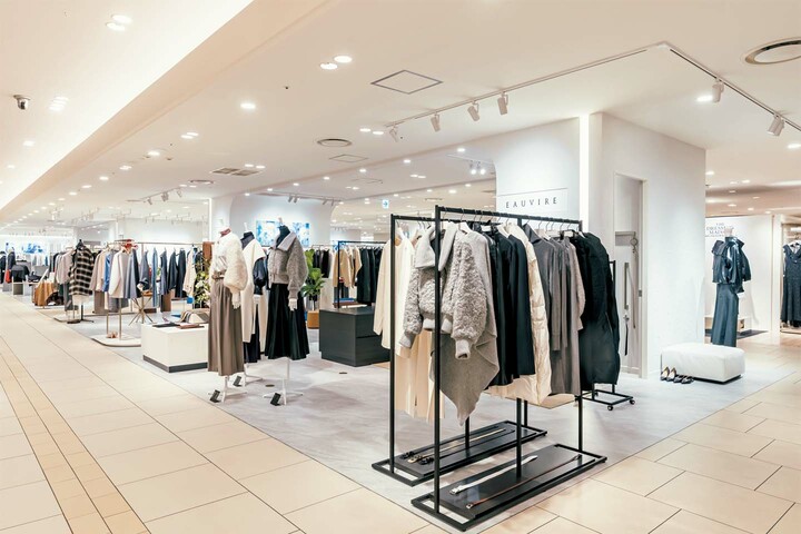 阪急うめだ本店7階の「プレミアム」店内