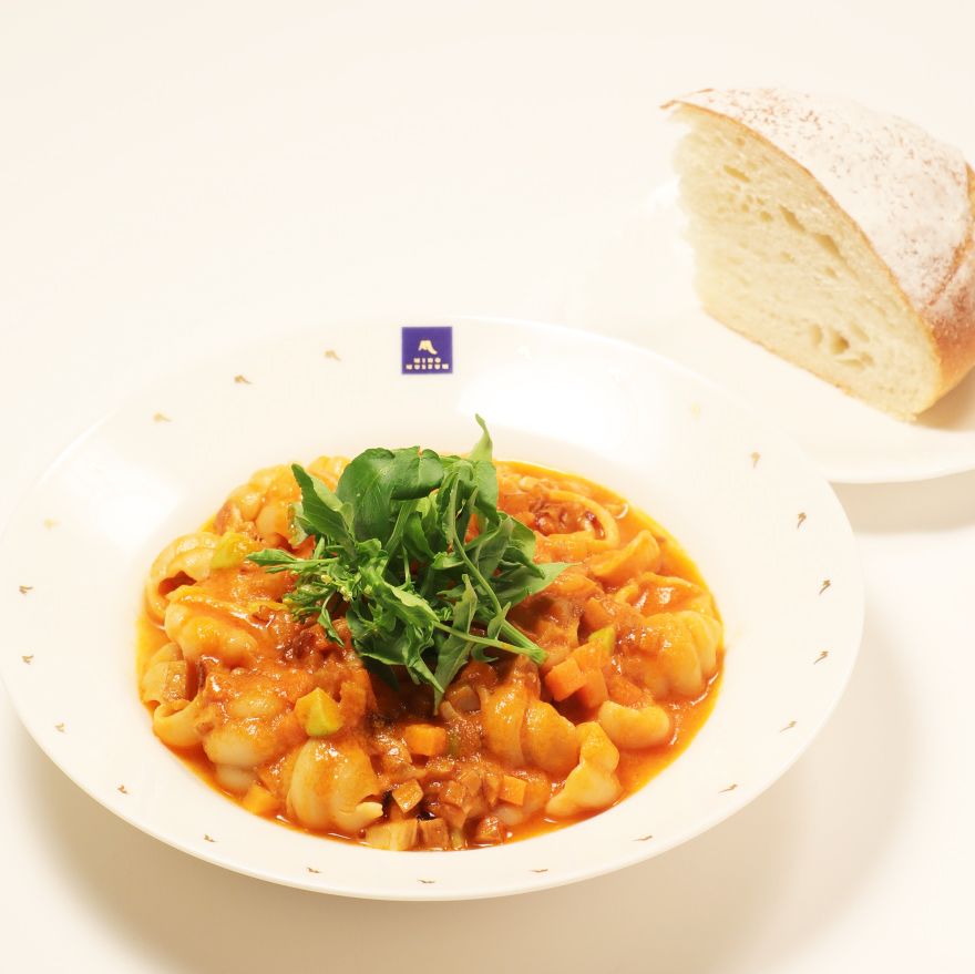 (野菜をたくさん楽しめるショートパスタ「トマトソースのコンキリエ」