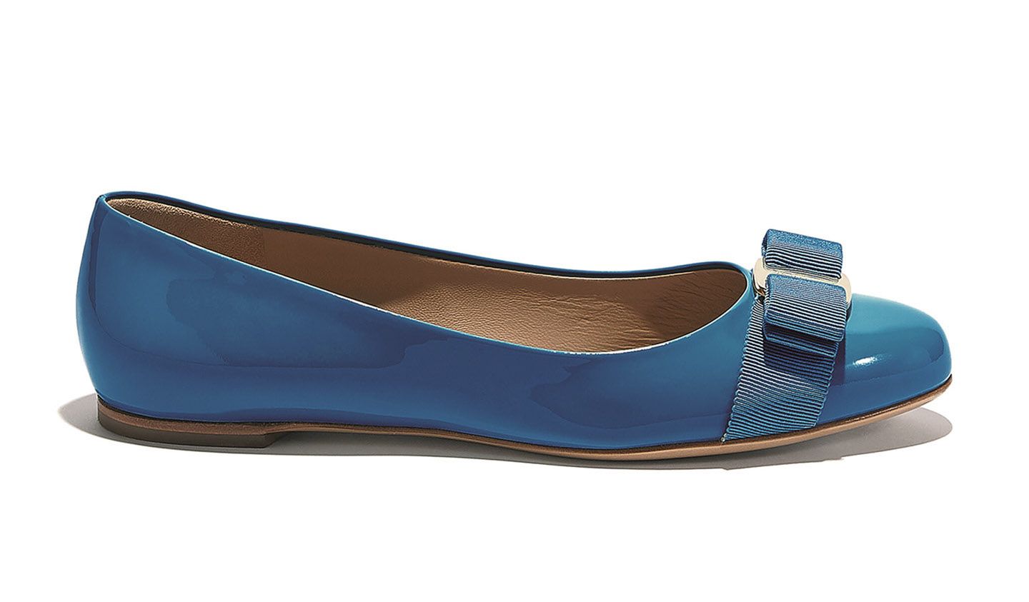 靴「VARINA」¥72,000(税抜)