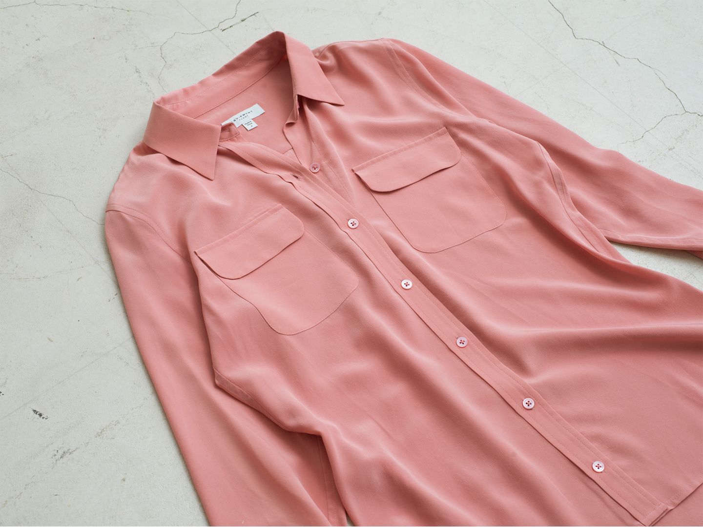 エキップモン銀座店限定アイテム、スリムシグネチャー¥26,000【サイズ:XS/S、素材:シルク100%、カラー:ダスティローズ】