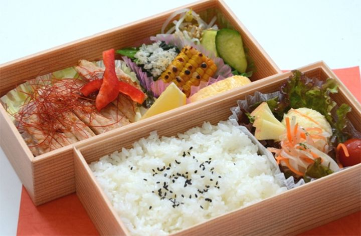 「豚ロース塩麹焼き弁当」¥1,500