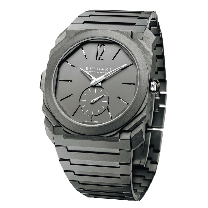 「オクト フィニッシモ ミニッツリピーター」￥17,780,000／世界限定50本限定 手巻き【ケース径：40mm】［チタンケース×アリゲーターストラップ］（ブルガリ ジャパン）