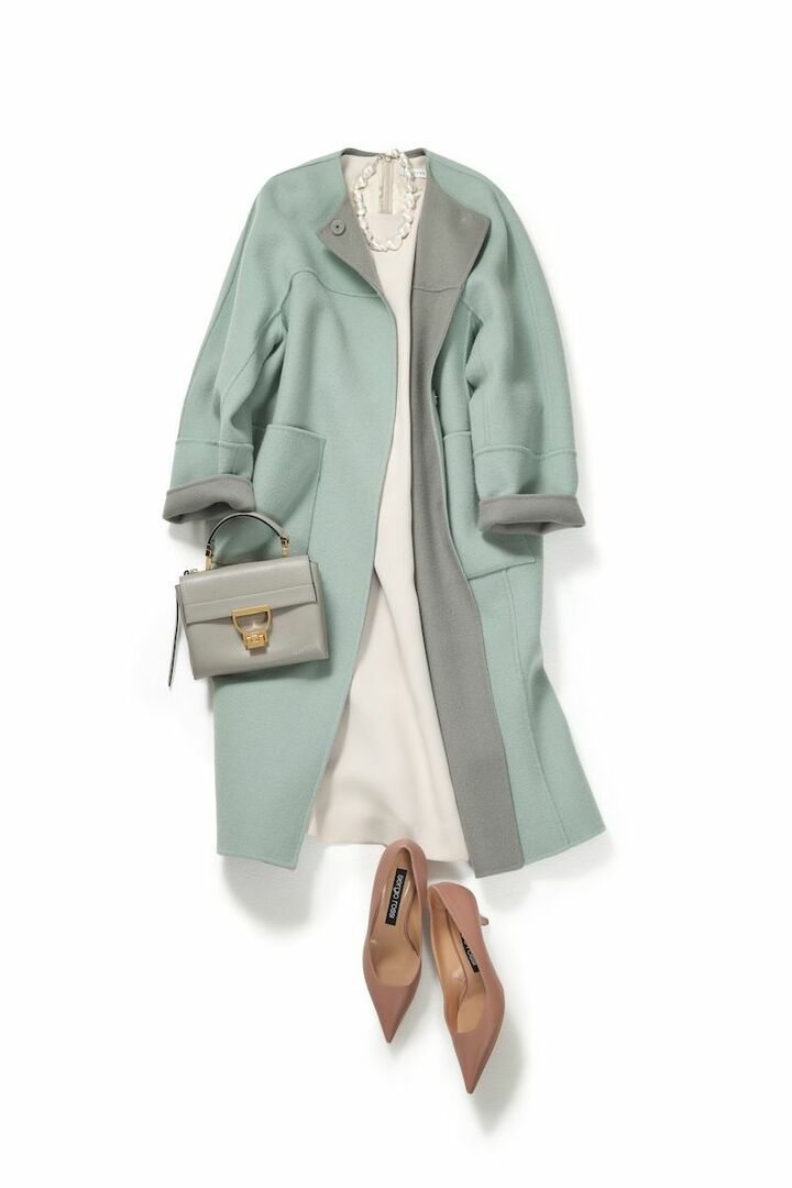 くすみパステルが大人の装いにフィット。