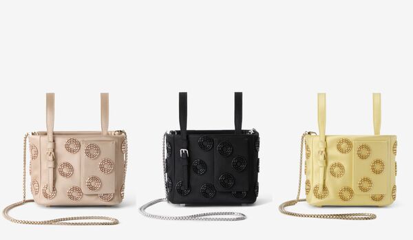 ヴァレクストラの人気バケットバッグにナノサイズが登場!ビーズ&チェーンで華やかなシーンに活躍