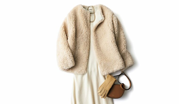 「ミラ ショーン バイ チカ キサダ」のボアコートと「リヴィアナ コンティ」のワンピースのコーディネート