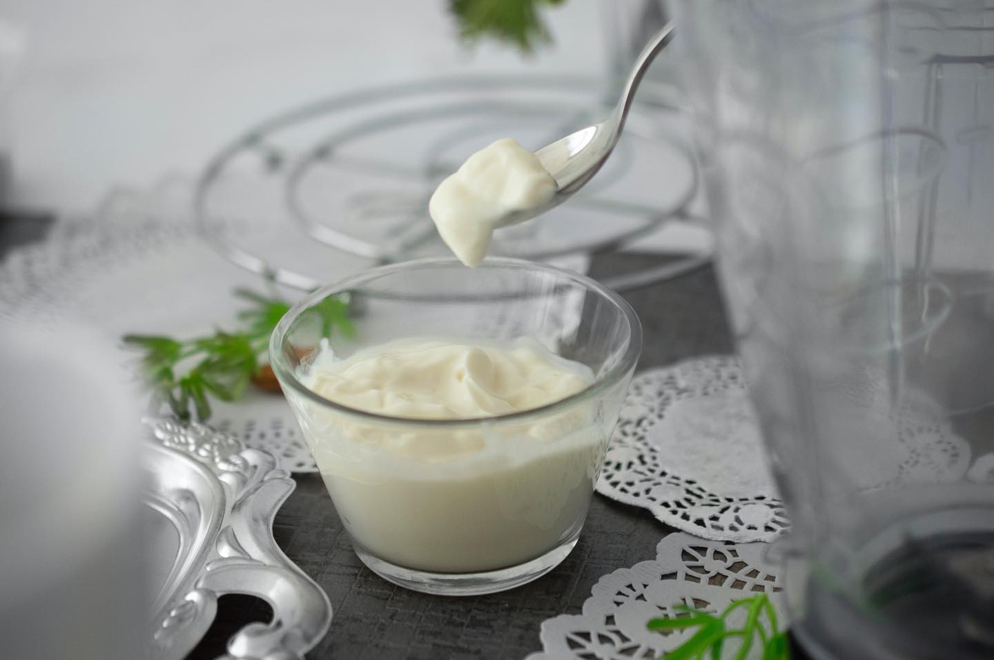 ヨーグルトの成分によって、美肌菌のバランスを保つサポートが期待される。