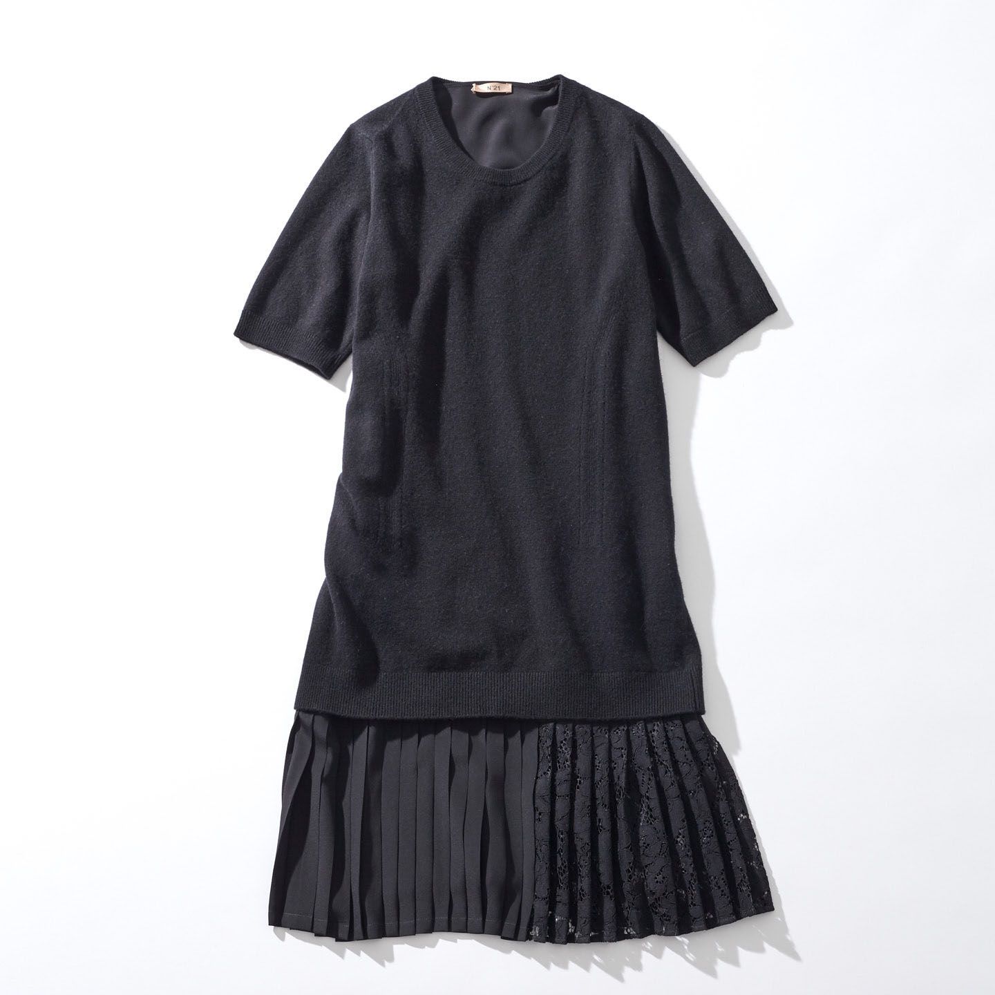 ワンピース¥130,000(税抜)