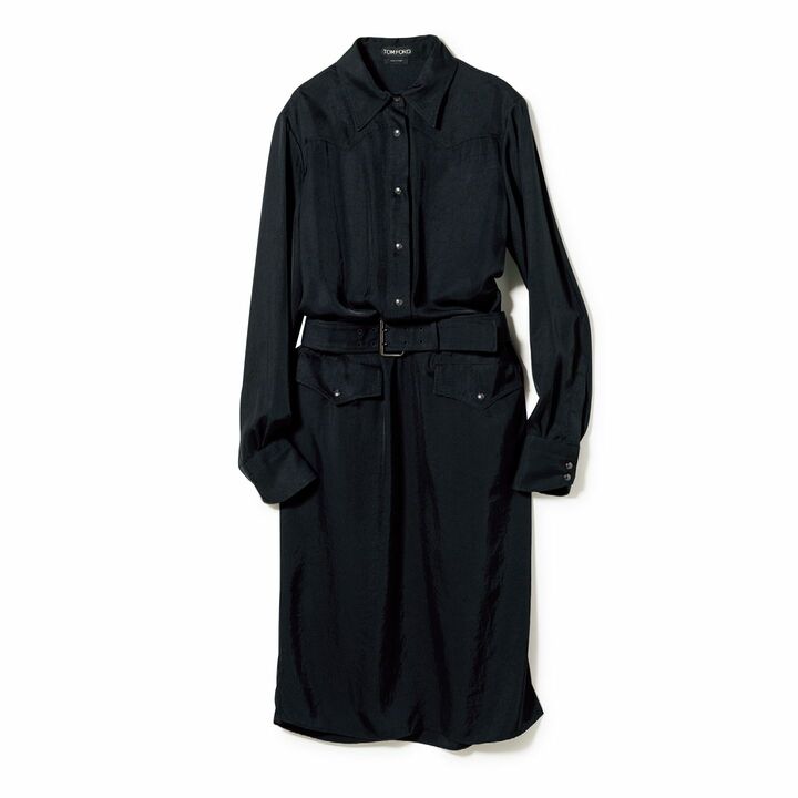 ワンピース￥270,000（トム フォード ジャパン）　［Precious2019年5月号151ページ］