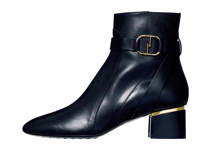 靴［素材：カーフ、ヒール：5cm］￥123,000（トッズ・ジャパン）　[Precious2018年10月号99ページ]