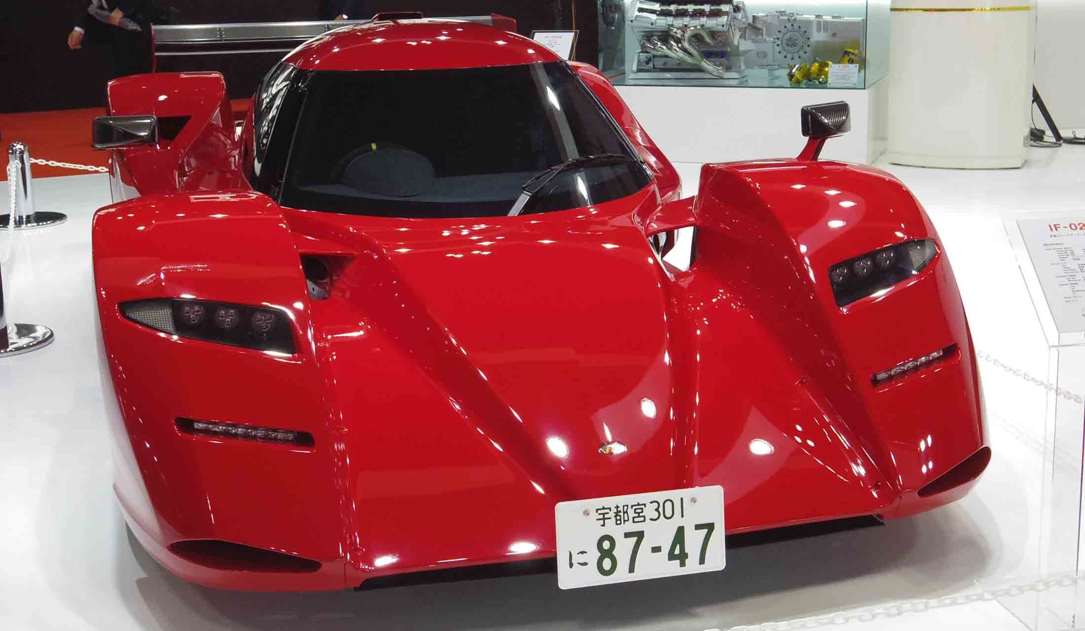 イケヤフォーミュラ・IF-02RDS
カーデザインなどを手がけるアッシュインスティテュートがスタイリングを手がけた、イケヤフォーミュラ(栃木県)のミッドシップスポーツカー。大メーカーばかりに目が行きがちだが、毒想的な発想と技術で勝負するブランドのモノつくり哲学を見るのも楽しい。