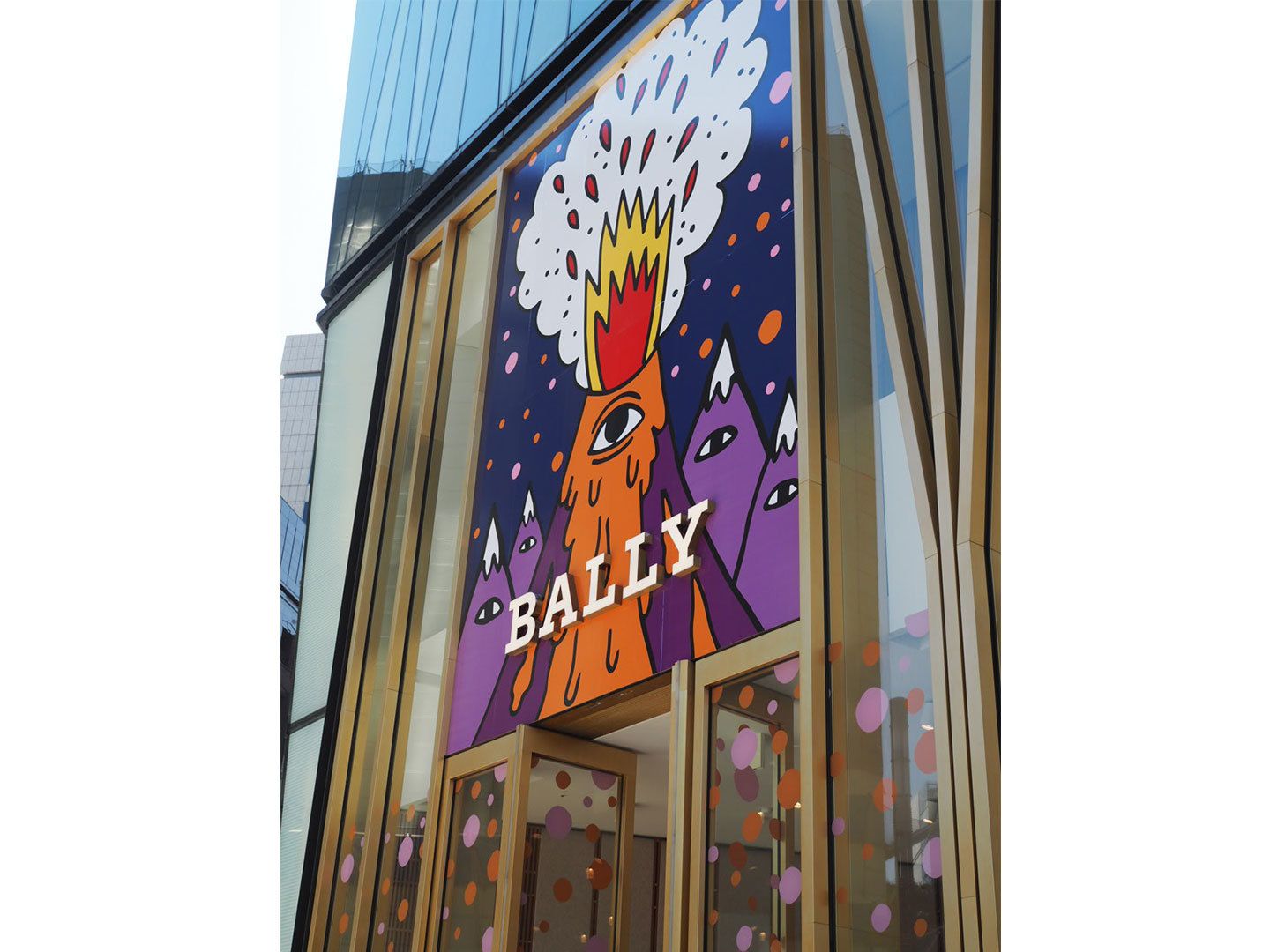 東急プラザ銀座内BALLY銀座店の2Fに登場した「BALLY CAFE」