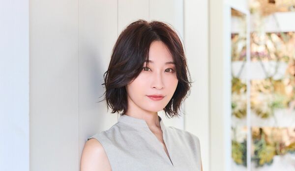 【面長顔×ボブヘア】ひし形シルエットが決め手！印象変化自在なシンプルボブ