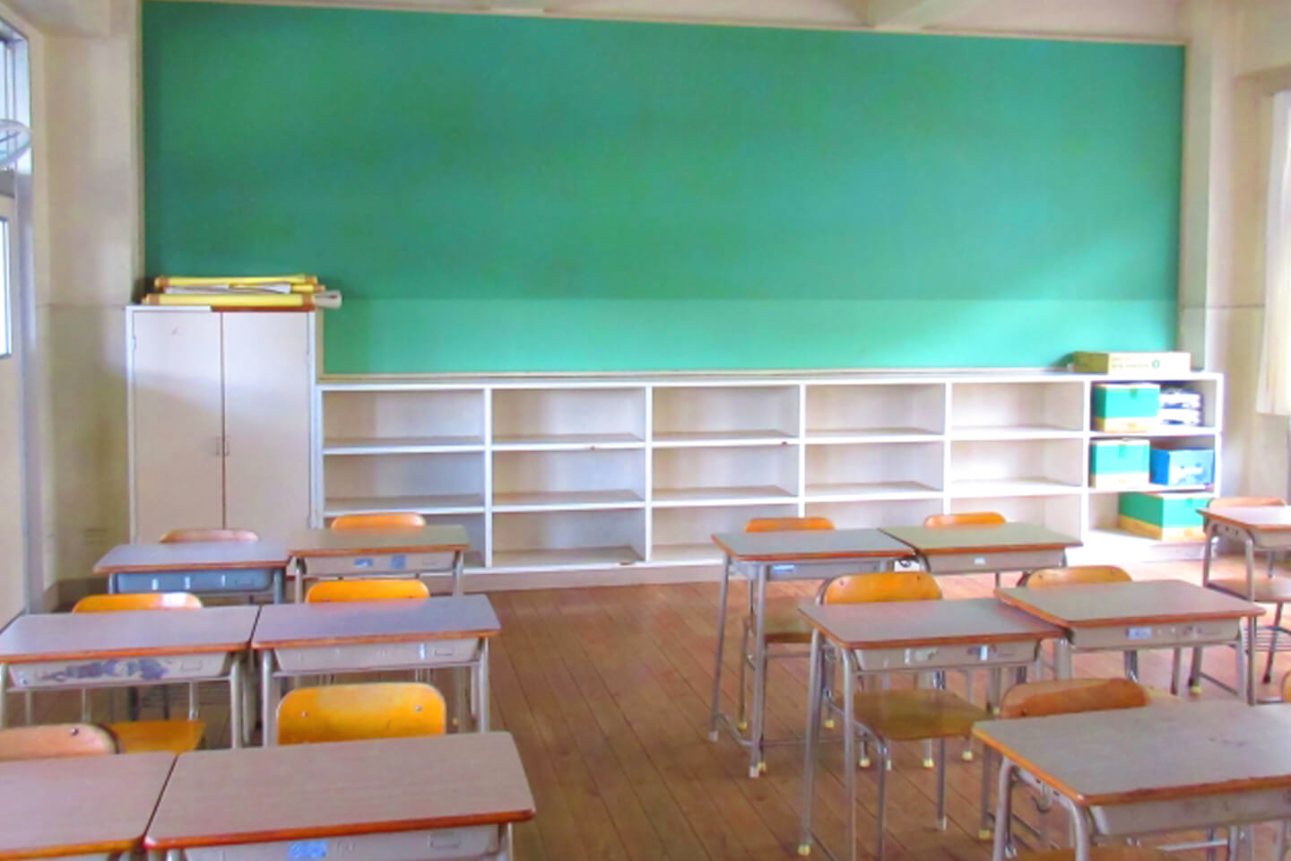 毎日通った学校の教室