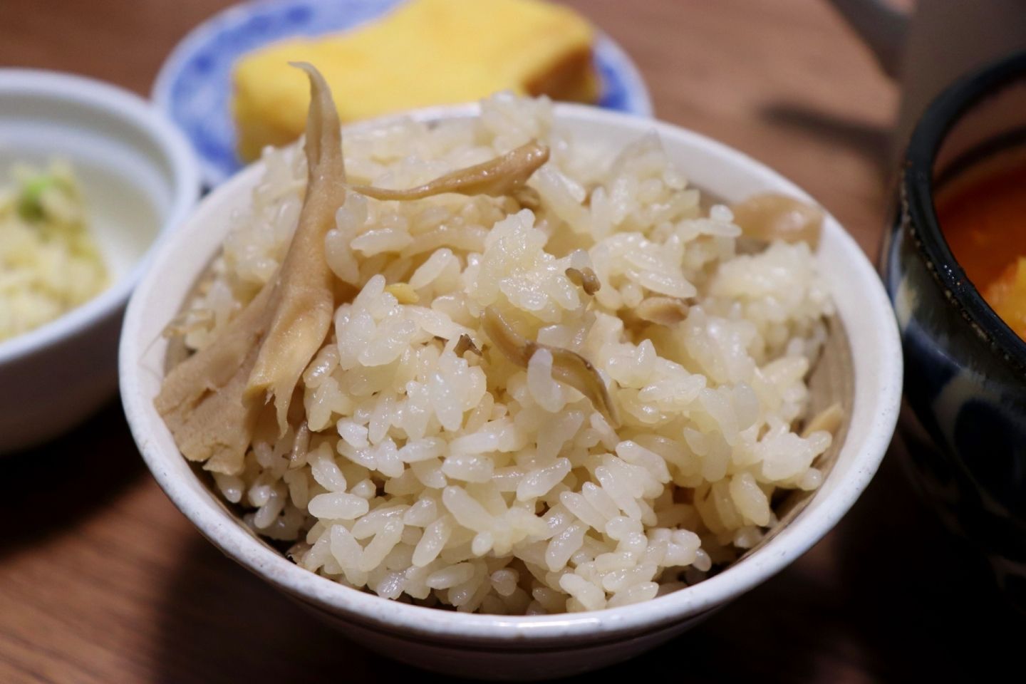 炊き込みご飯のイメージ