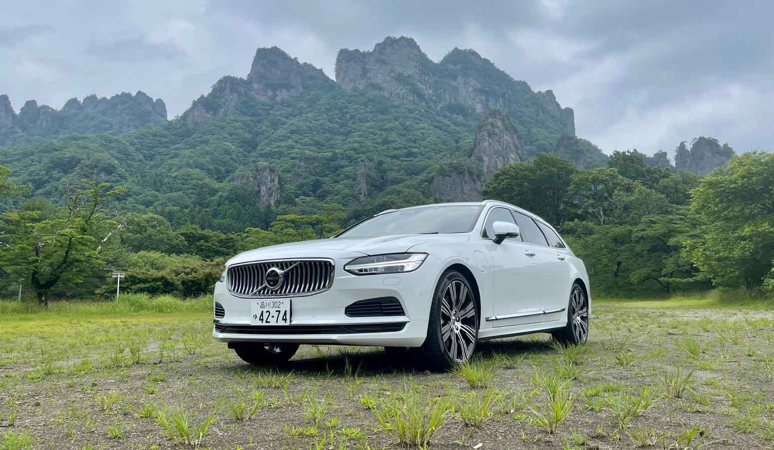 ボルボ　V90