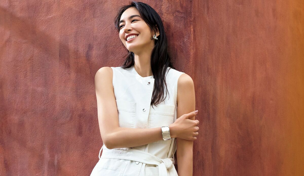 極美品　レオナール ファッション　アイボリーノースリーブジレ 6/27 Sat｜「ジョゼフ」の白のノースリーブジレにオリーブグリーンの