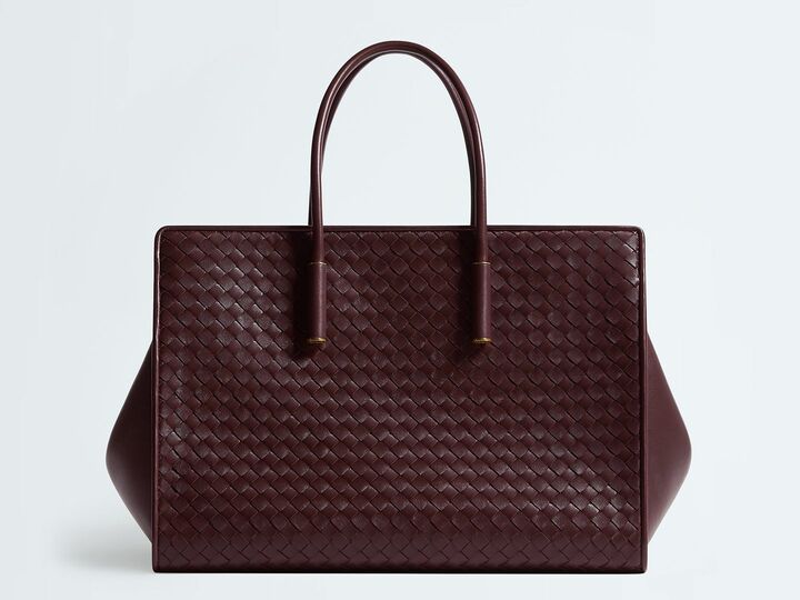 「ボッテガ・ヴェネタ」のバッグ『バーバラ』