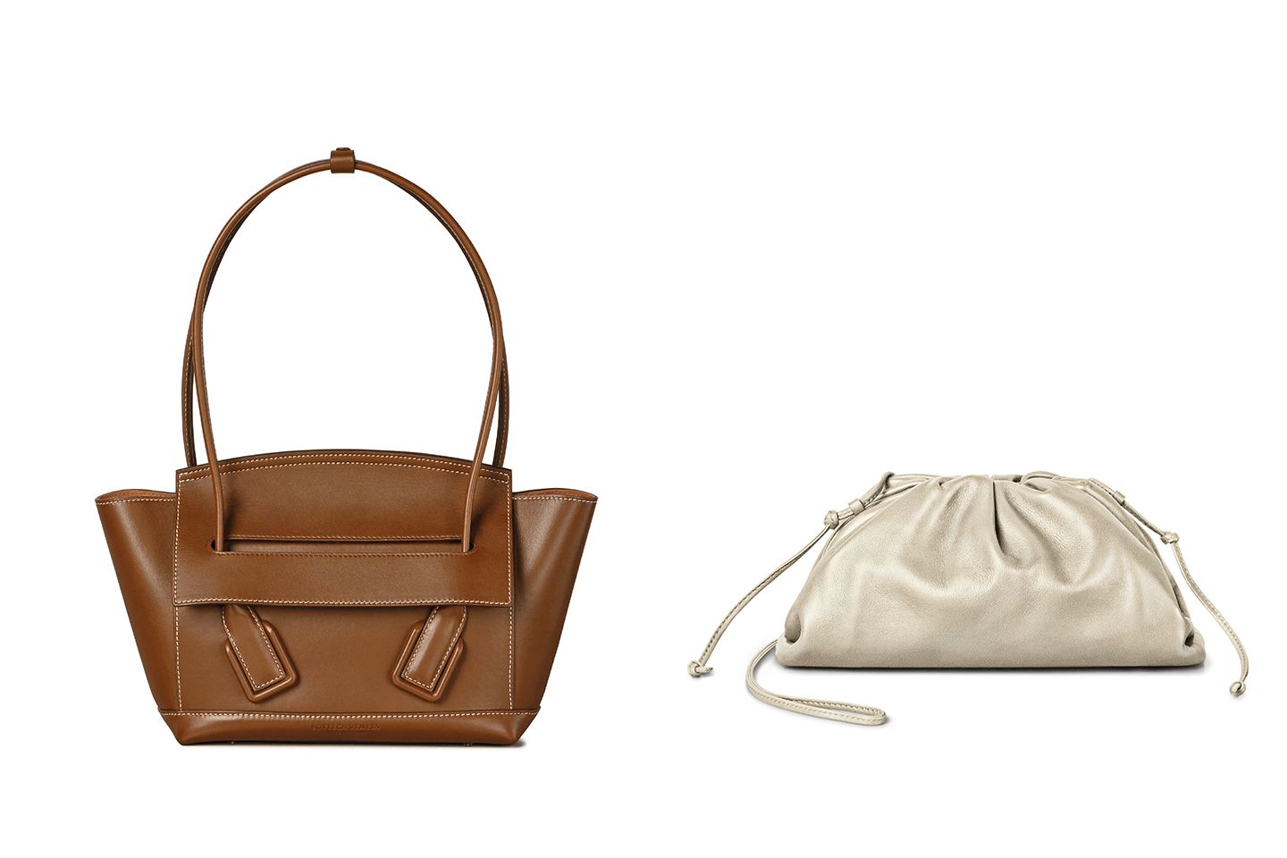 左から バッグ「The Arco」【縦38×横33×マチ7㎝】¥290,000・バッグ「The Pouch 20」【縦13×横22×マチ5cm】¥137,000(税抜、日本限定色)