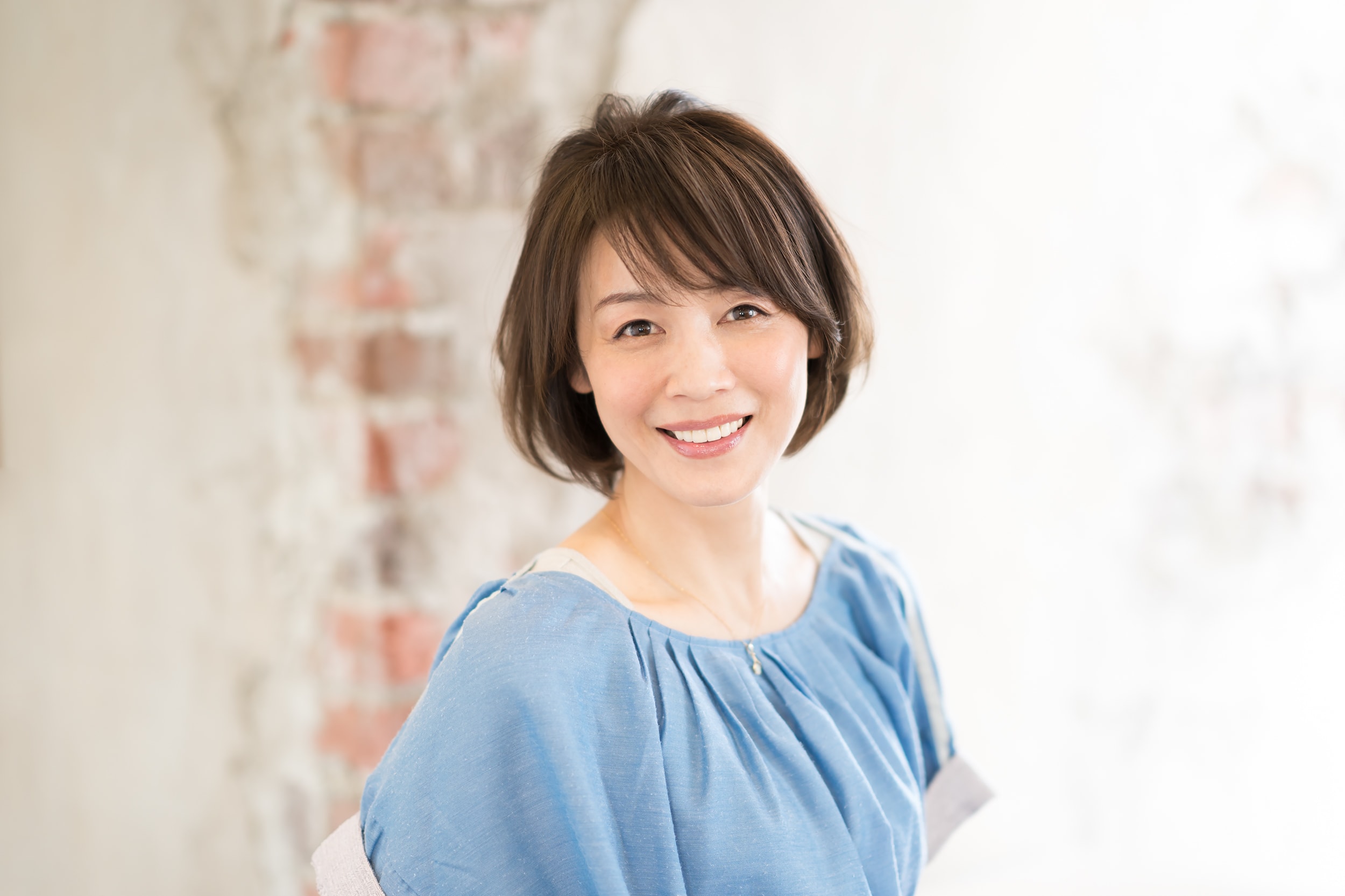■前髪が生えている方向に逆らうようにドライヤーをあてる