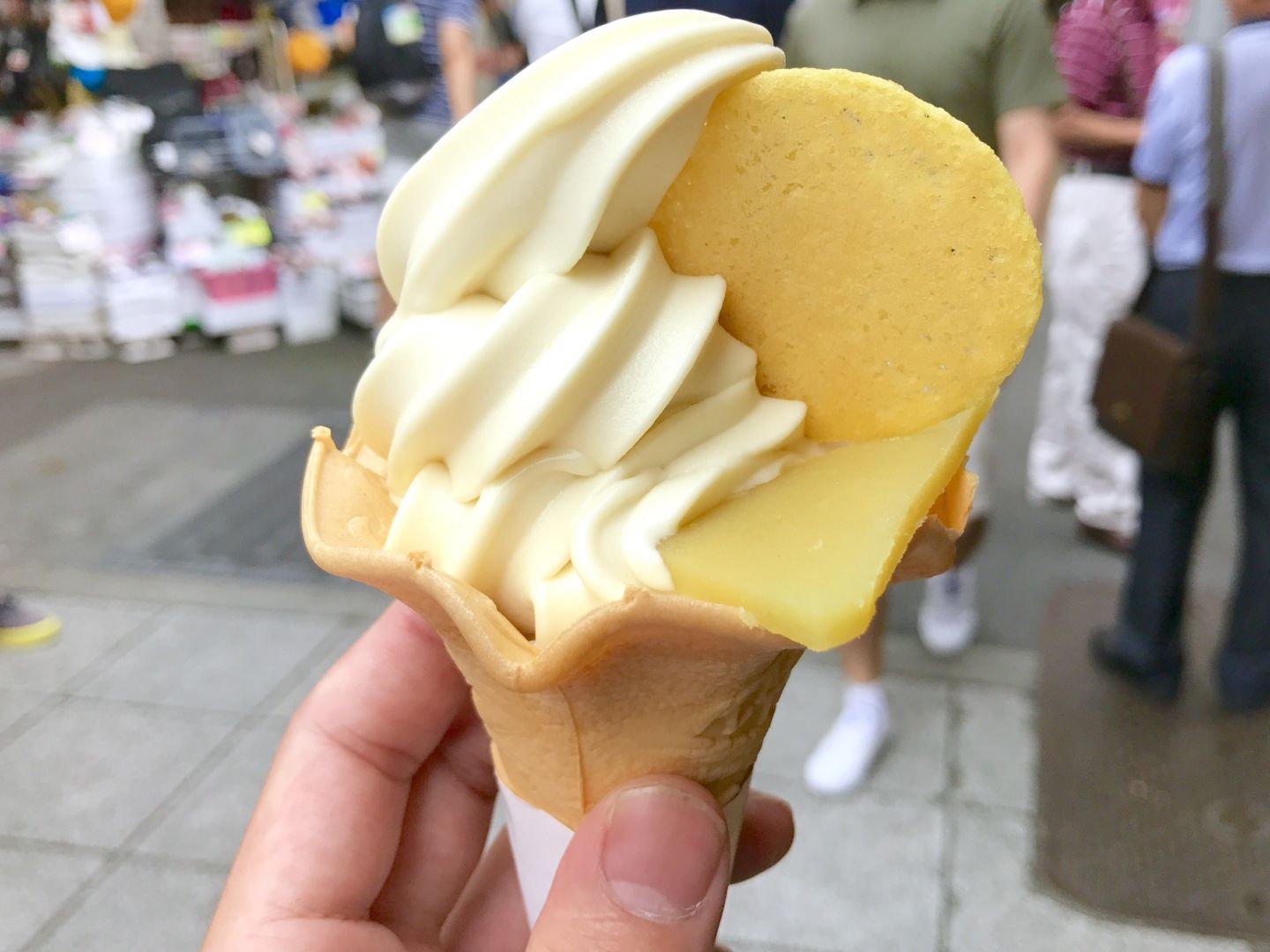 「芋ようかんソフトクリーム」の写真