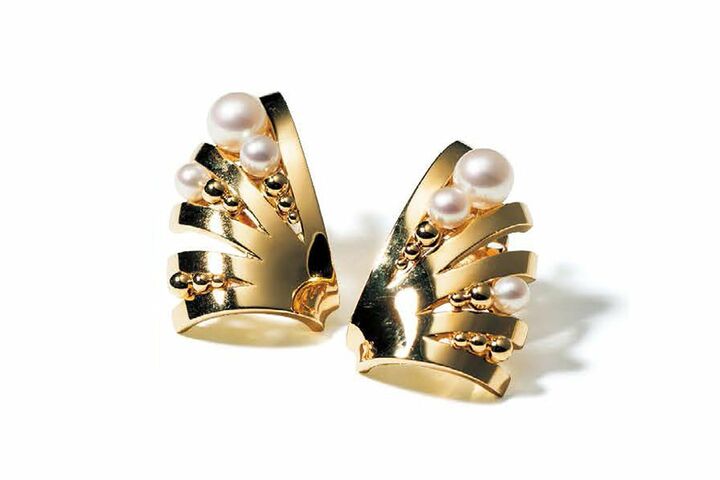 ピアス「グレイン」￥435,000［イエローゴールド×淡水真珠］（TASAKI〈M/G TASAKI〉）　[Precious2018年11月号196ページ]