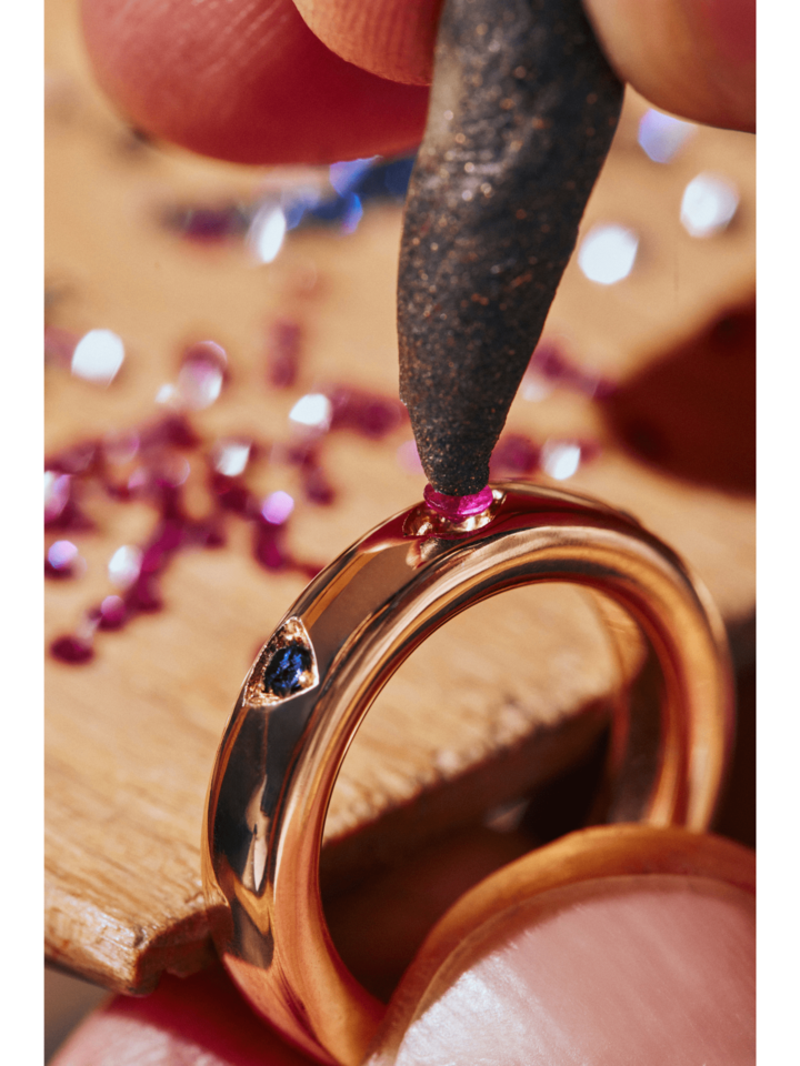 クラフツマンシップ溢れる「イコニカ」コレクションの新作