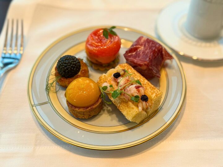 ホテル_17,スイーツ_12,レストラン_12,大阪_16,絶景_5