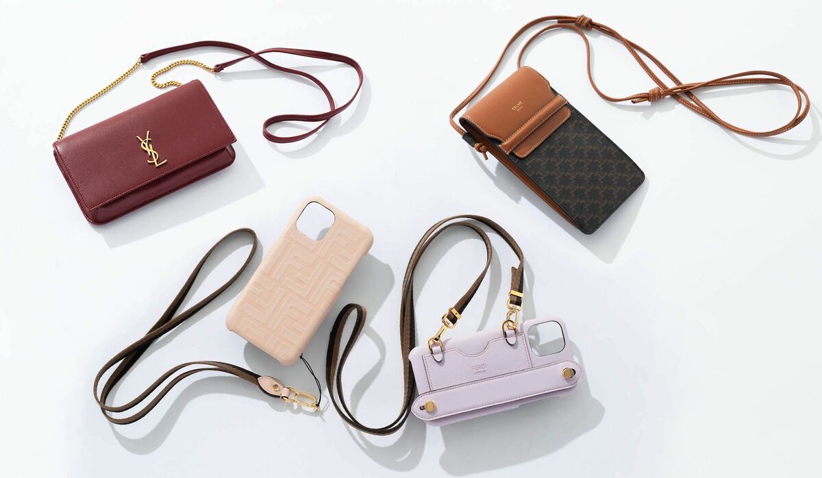 FENDI FFロゴ iPhone12Proケース ストラップ付き FENDI FFロゴ iPhone12Proケース ストラップ付き