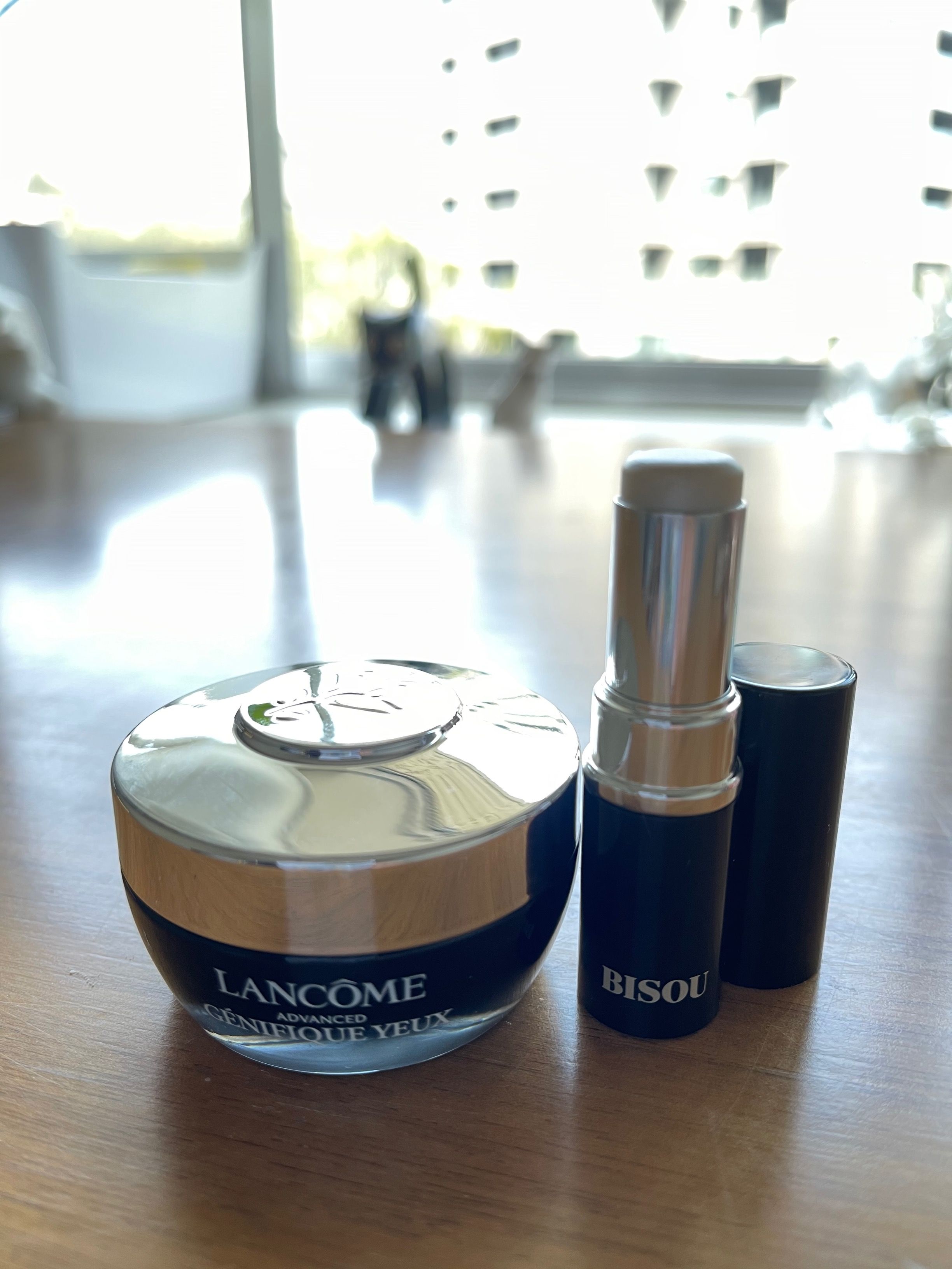 (左から)ランコム ジェニフィック アドバンスト アイクリーム 15mL 8,800(6月11日発売)、BISOU (ビズゥ)ダイヤモンドグロウ luna ¥3,960