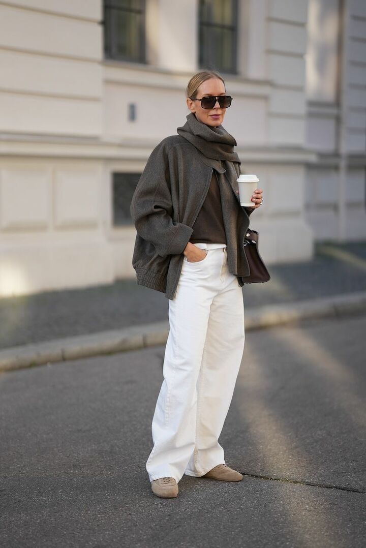 ファッションニュース_3,セレブ_3,大人コーデ_3,冬コーデ_3,デニム_3,スニーカー_3,ニット_3