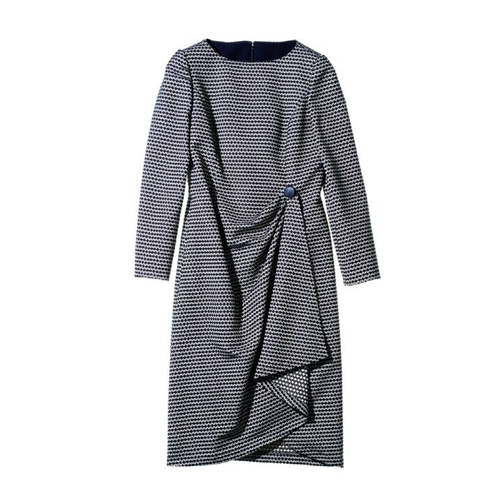 ワンピース［素材：ウール混紡］￥130,000（ジュン アシダ〈TAE ASHIDA〉）　[Precious2018年10月号98ページ]