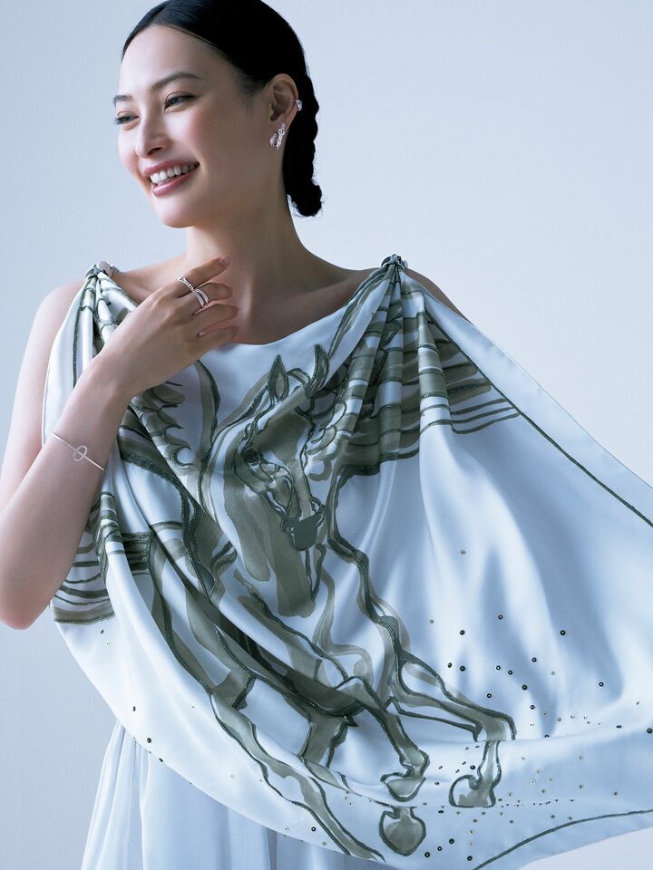 スカーフ_1,ピアス_2,指輪_2,ブレスレット_2