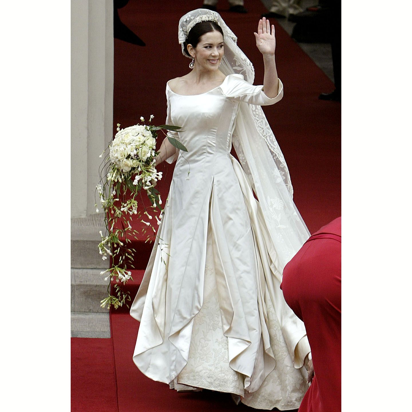 メアリー皇太子妃のウェディングドレス姿