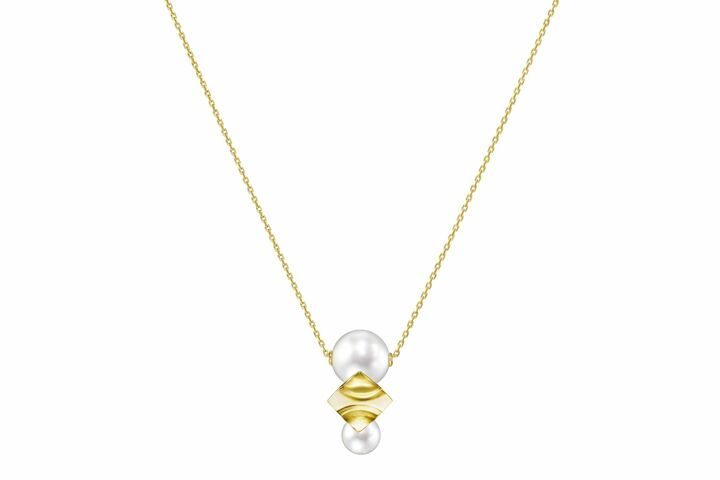 「TASAKI」のペンダント『スクエアリーフ』