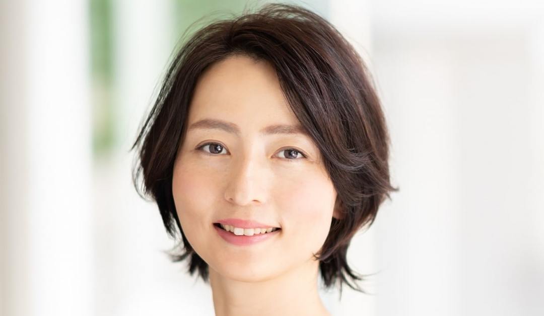 ショート代表 滝沢直子さん 37歳 会社員 のクセ毛をいい感じにまとめるには Precious Jp プレシャス