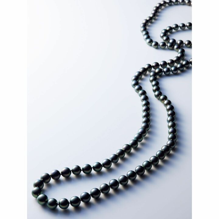 ネックレス￥1,440,000【長さ100cm】［ホワイトゴールド×南洋真珠 黒蝶］（TASAKI）