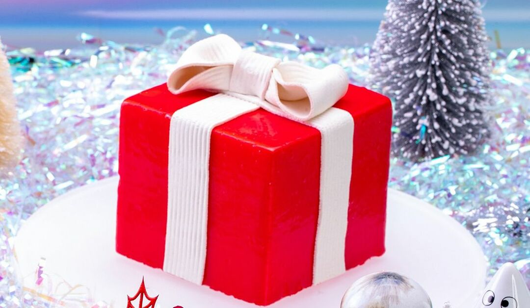 関西エリアの高級ホテル 21年クリスマスケーキ ５選 煌めくデコレーションに心躍る Precious Jp プレシャス