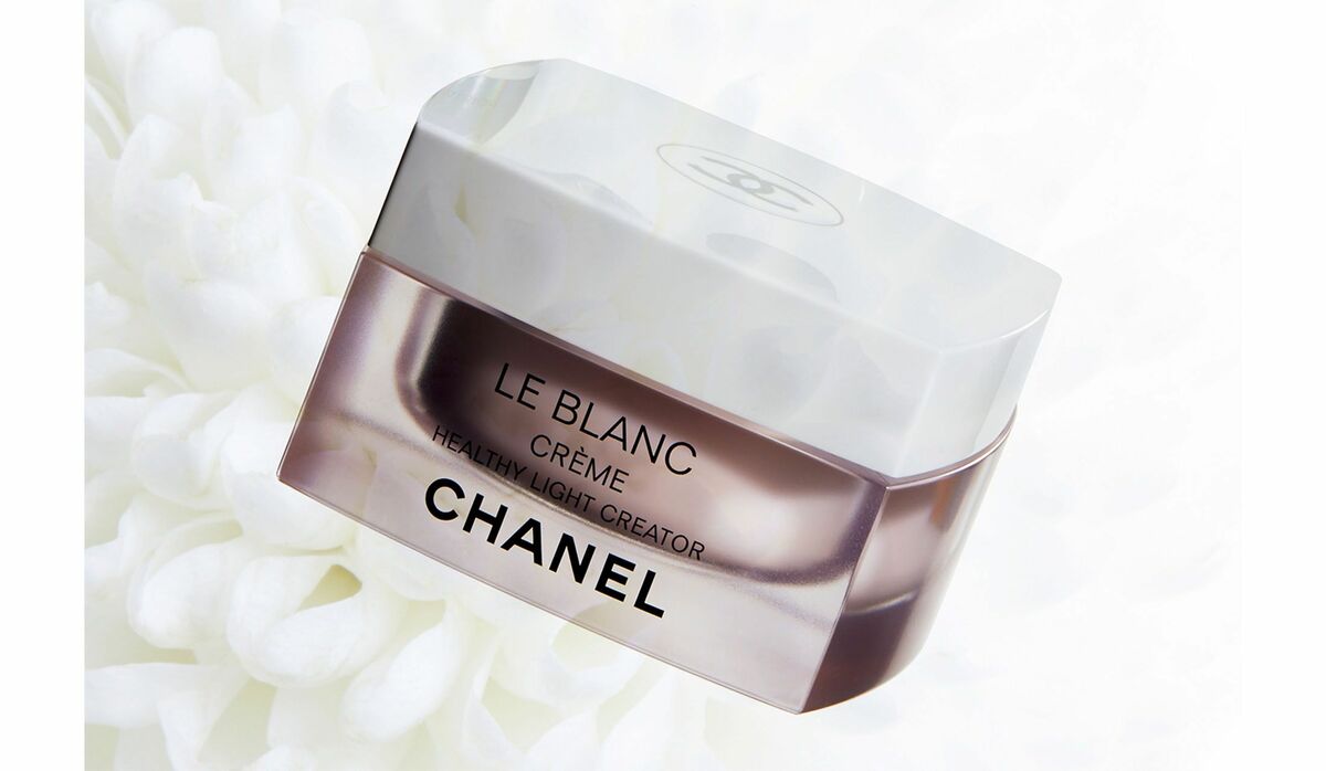2022 新美白コスメを徹底解説！「シャネル」京都大学との共同研究から