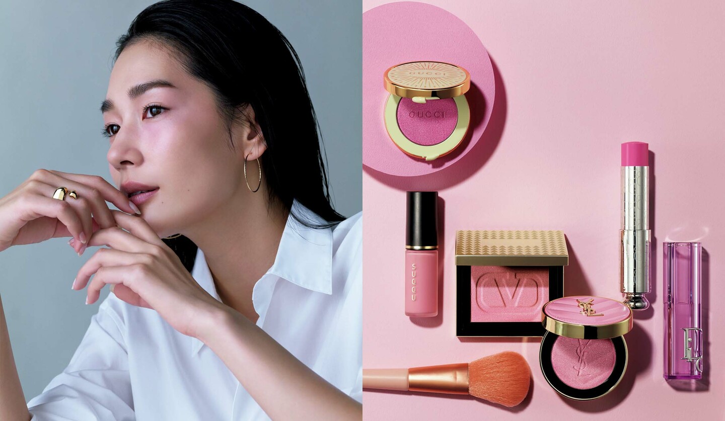 ピンクカラーのメイクアイテムとピンクメイクを纏ったモデルの大塚まゆかさん