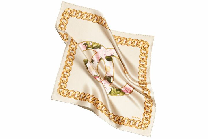 ファッションニュース_3,スカーフ_3