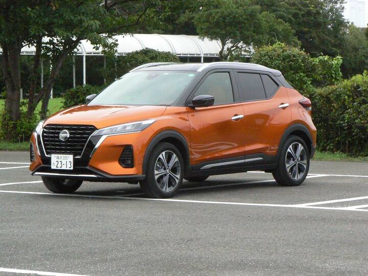 全長4,290mm。小さいが、存在感のあるスタイリングだ。