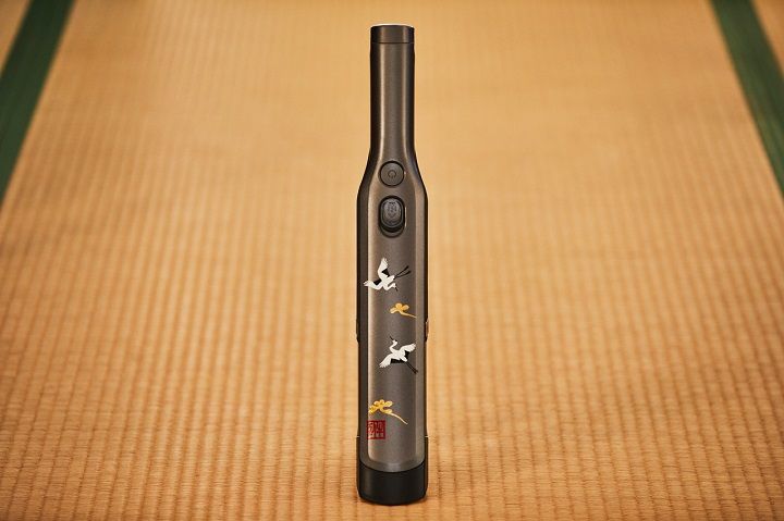 こちらは「冬」モデル。シンプルな配置でも、美意識を感じます。