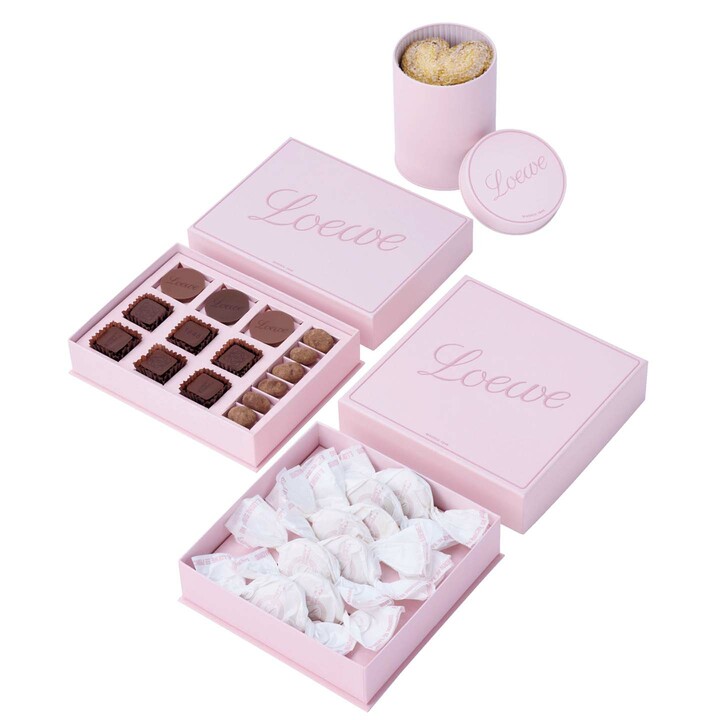 「カサロエベ銀座」の店内