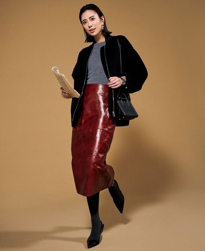 冬コーデ_1,大人コーデ_1,スカート_1,コート_1,ニット_1,ピアス_1,時計_1,バッグ_1,靴_1